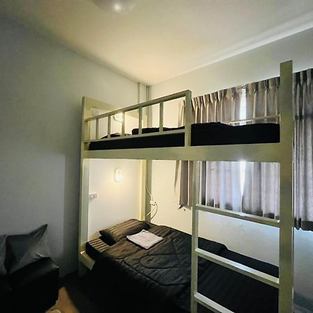Patone Hostel Phra Nakhon Si Ayutthaya Exteriör bild