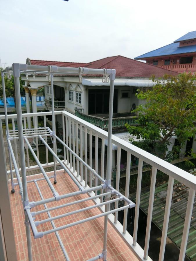 Patone Hostel Phra Nakhon Si Ayutthaya Exteriör bild